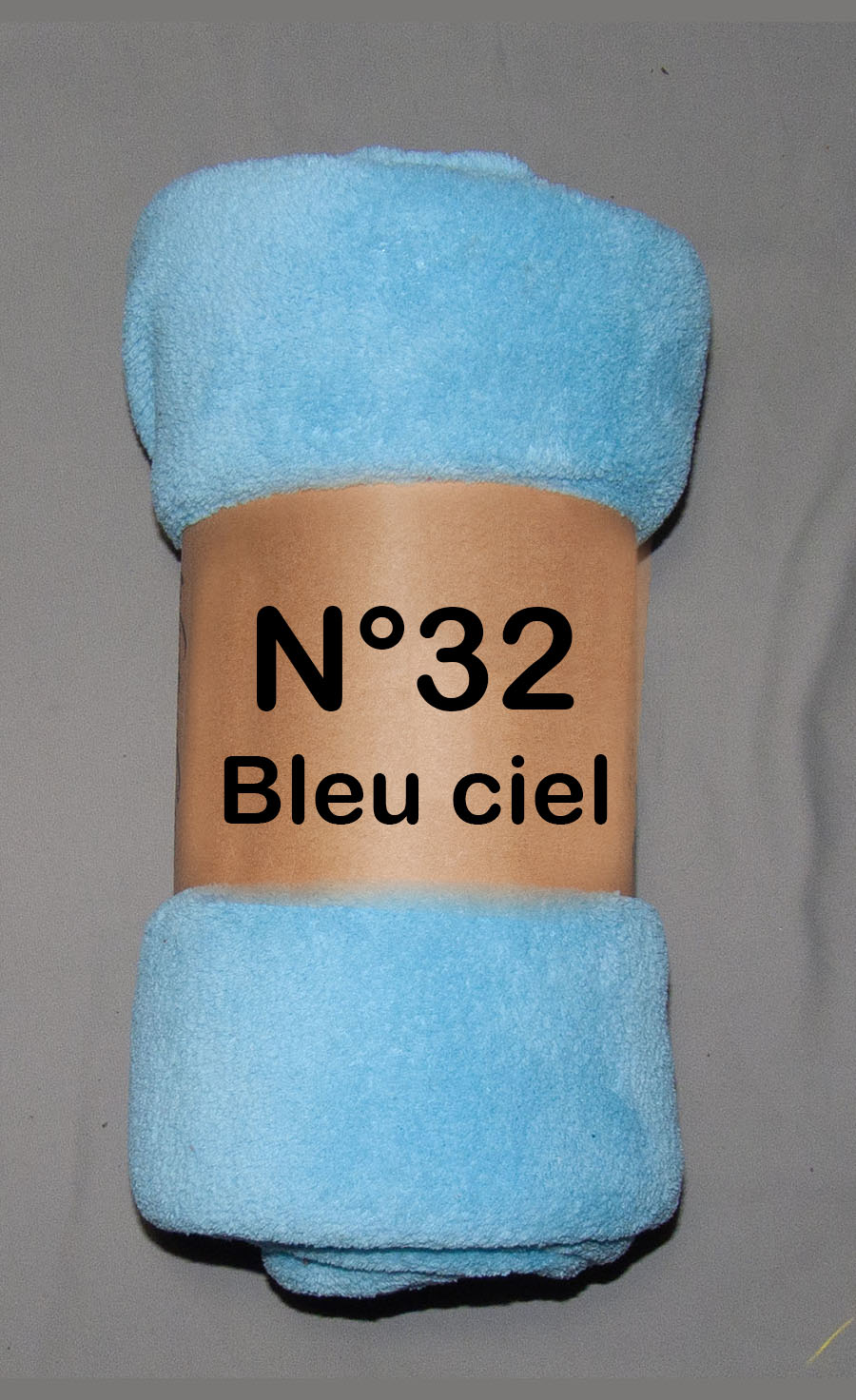 Plaid bleu ciel référence 32